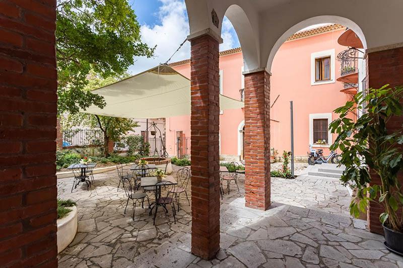 Hotel Borgo Prima Luce Cuglieri Exterior foto
